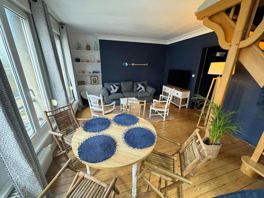 Le Tiki De Notre-Dame - Duplex Vue Cathedrale Lägenhet Boulogne-sur-Mer Exteriör bild